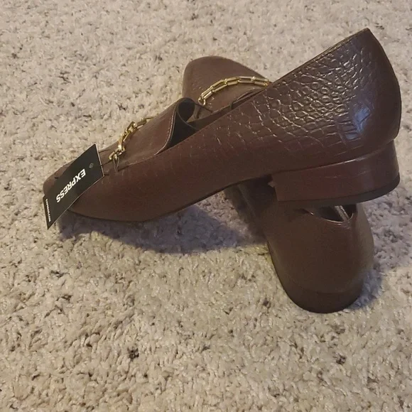 Express Loafers Size 9 NWT - Picture 4 of 5